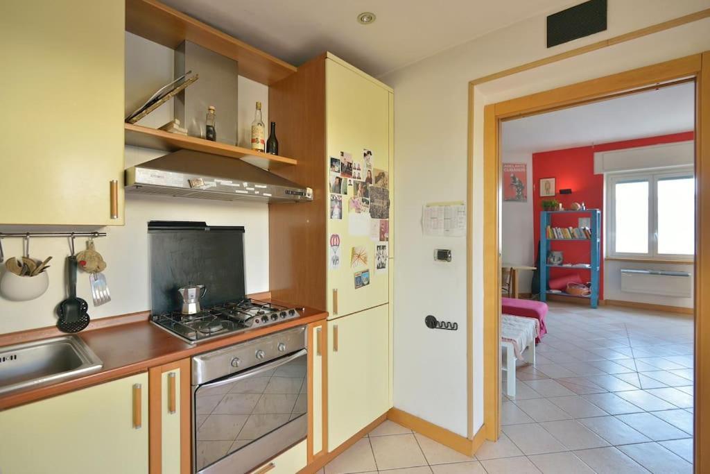 Super Sunny Penthouse With Terrace Apartment Roma Exterior foto